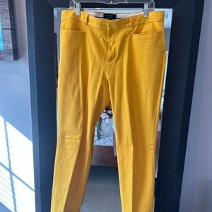 Banana Republic Sloane Curvy Fit Size 14 in yellow. Like new!